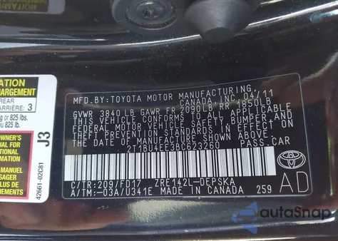 2011 Toyota Corolla S z USA, uszkodzony, nr VIN 2T1BU4EE3BC623260